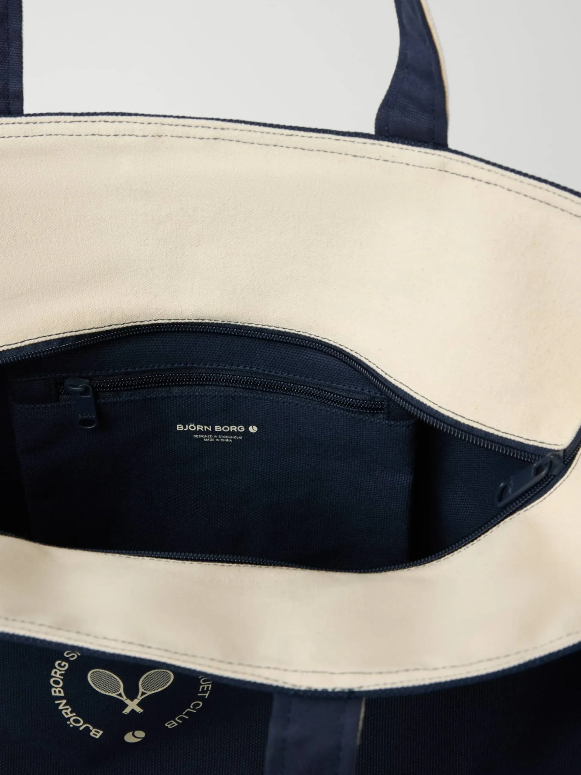 Ace Canvas Tote 30L