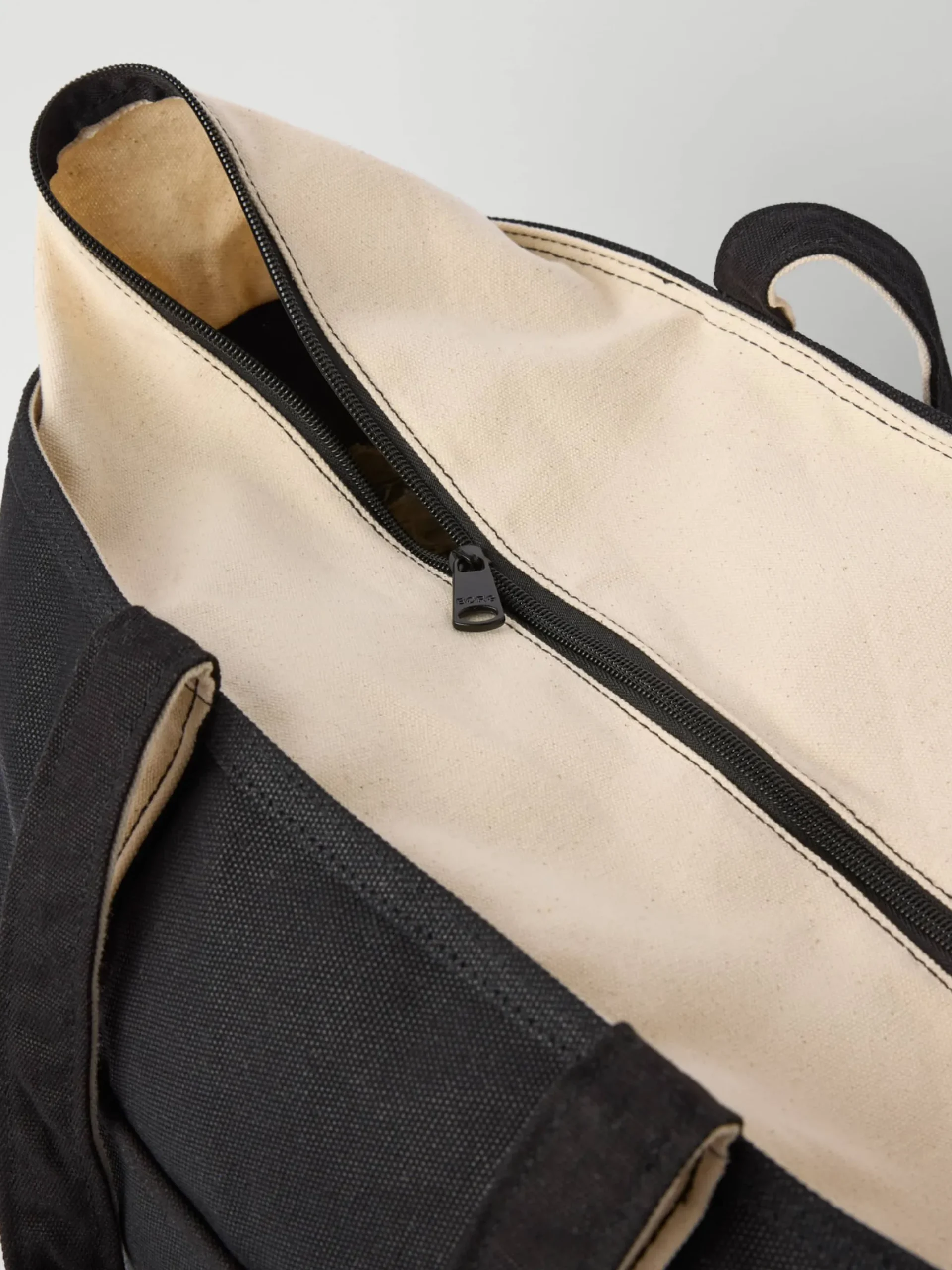 Ace Canvas Tote 30L