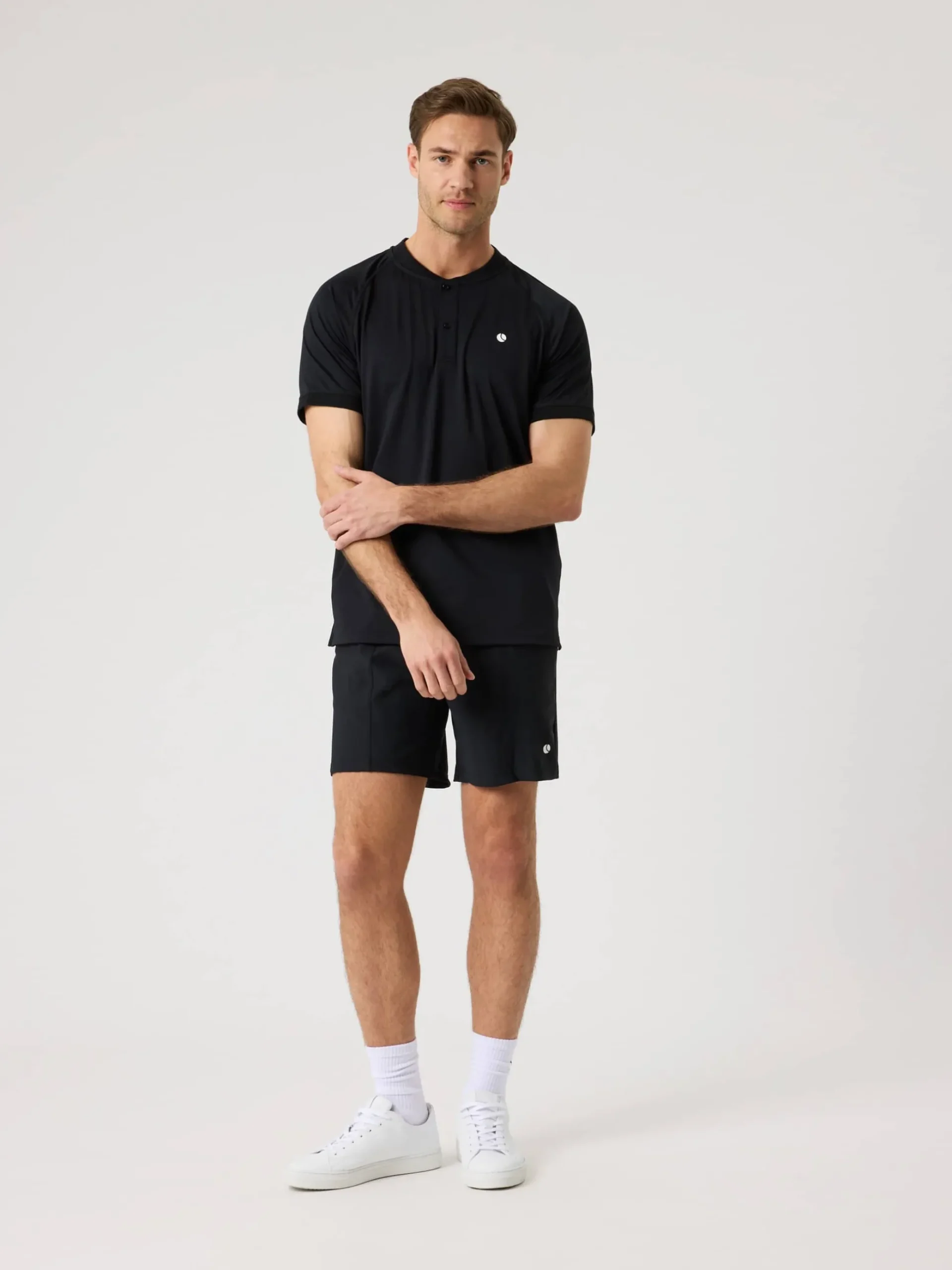 Ace Classic Shorts 8 Inch