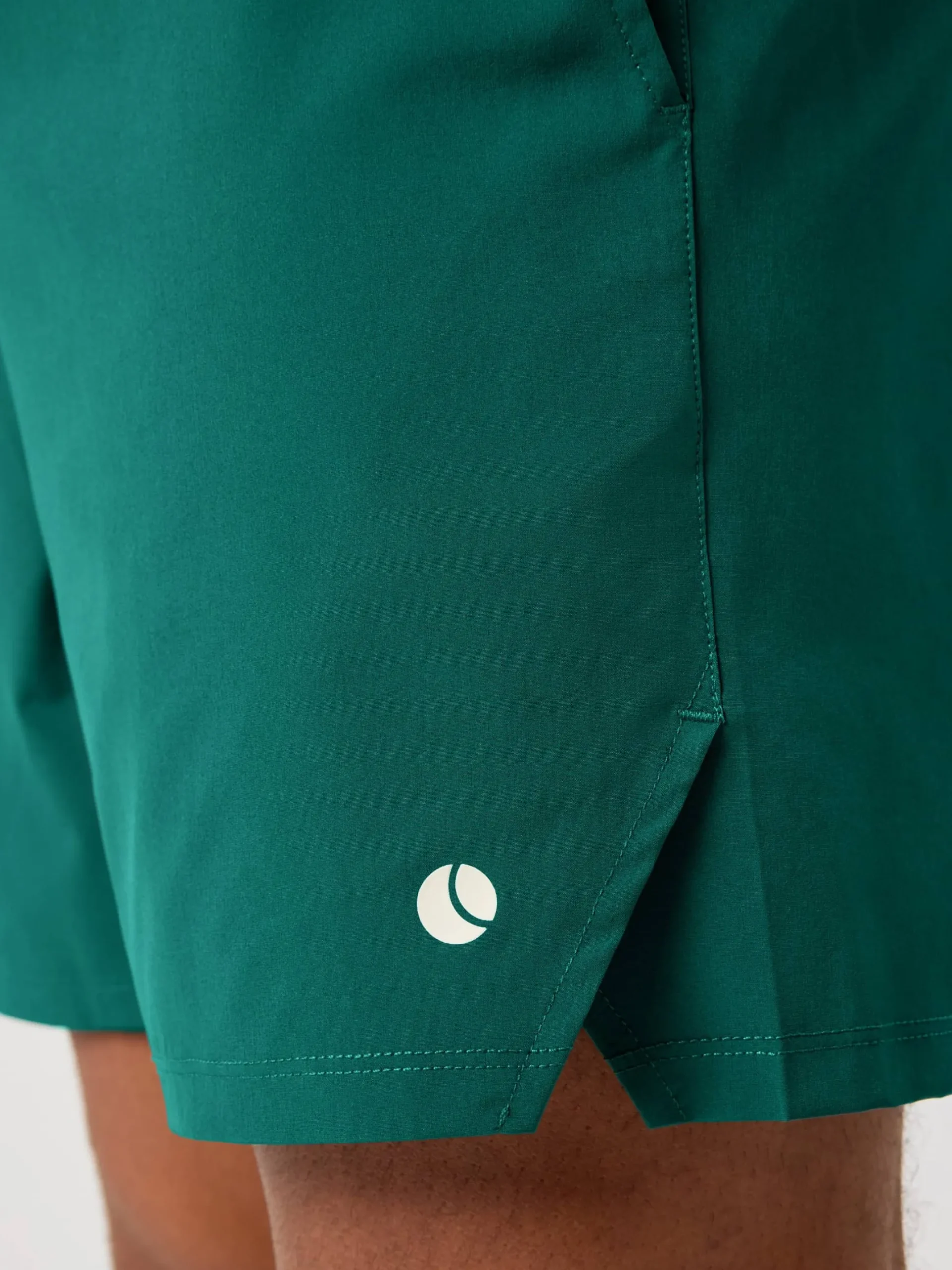 Ace Racquet Shorts 7 Inch