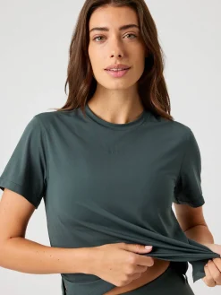 Borg Cropped T-Shirt