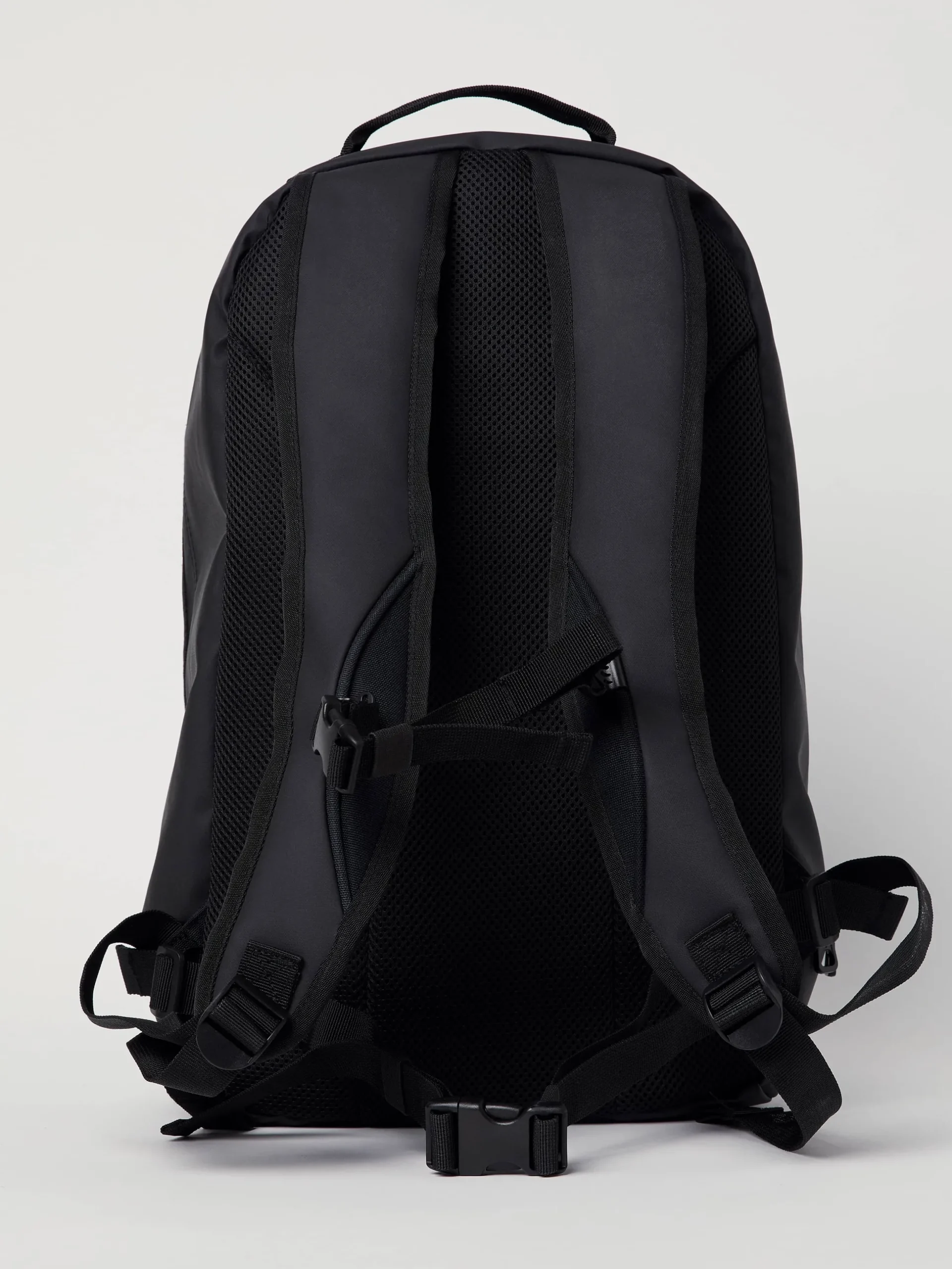 Borg Duffle Backpack 28L