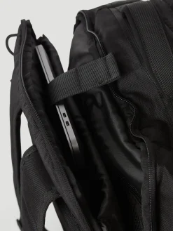 Borg Travel Backpack L - 35L