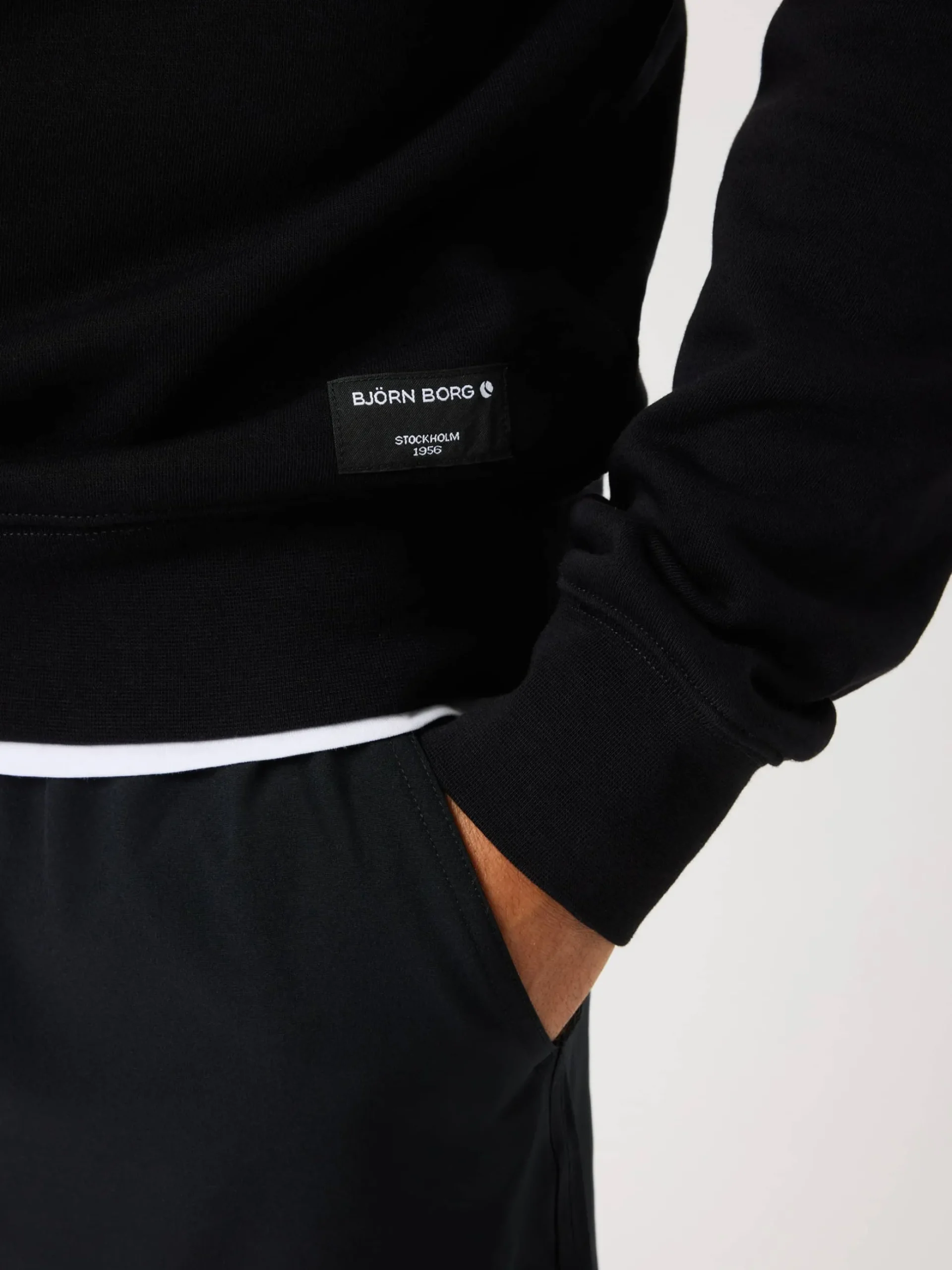 Centre Half Zip