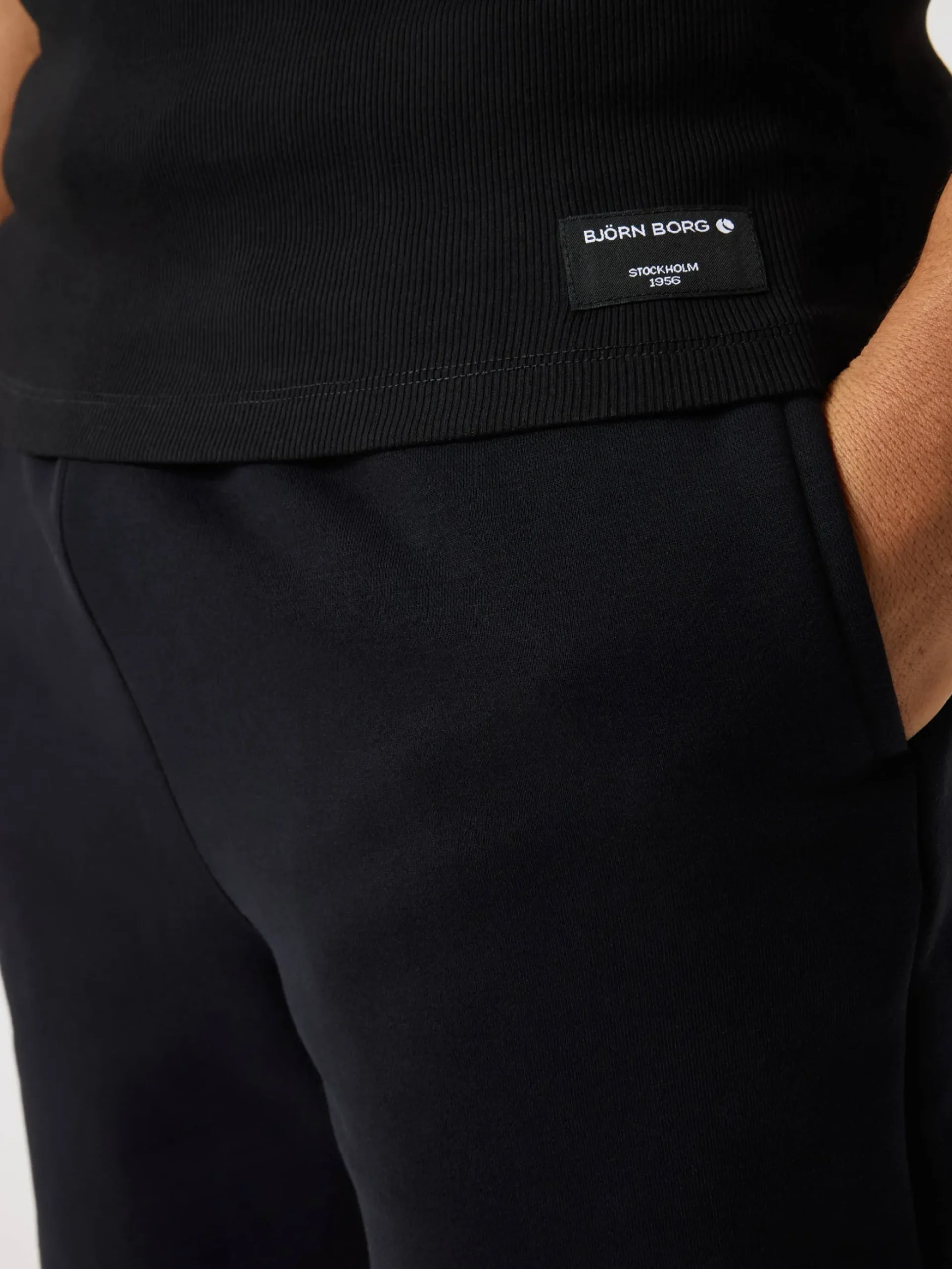 Centre Ribbed Tank