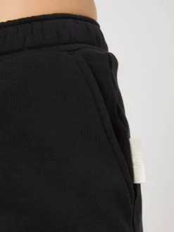 Centre Sweatshorts