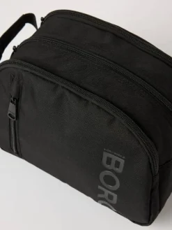 Core Wash Bag Standing