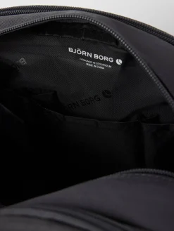 Core Wash Bag Standing