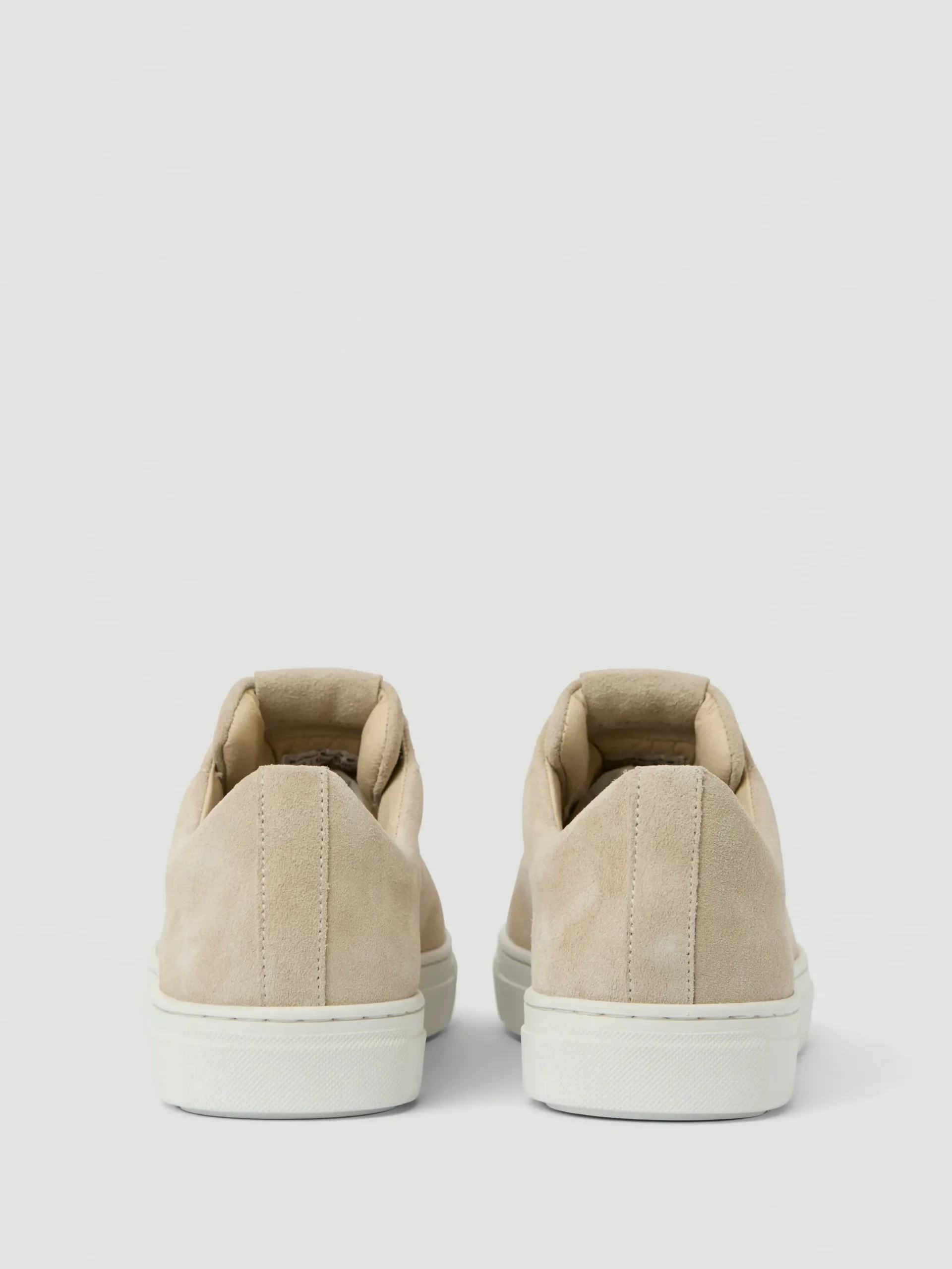 Men's Classic Suede Sneakers