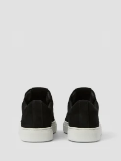 Men's Classic Suede Sneakers