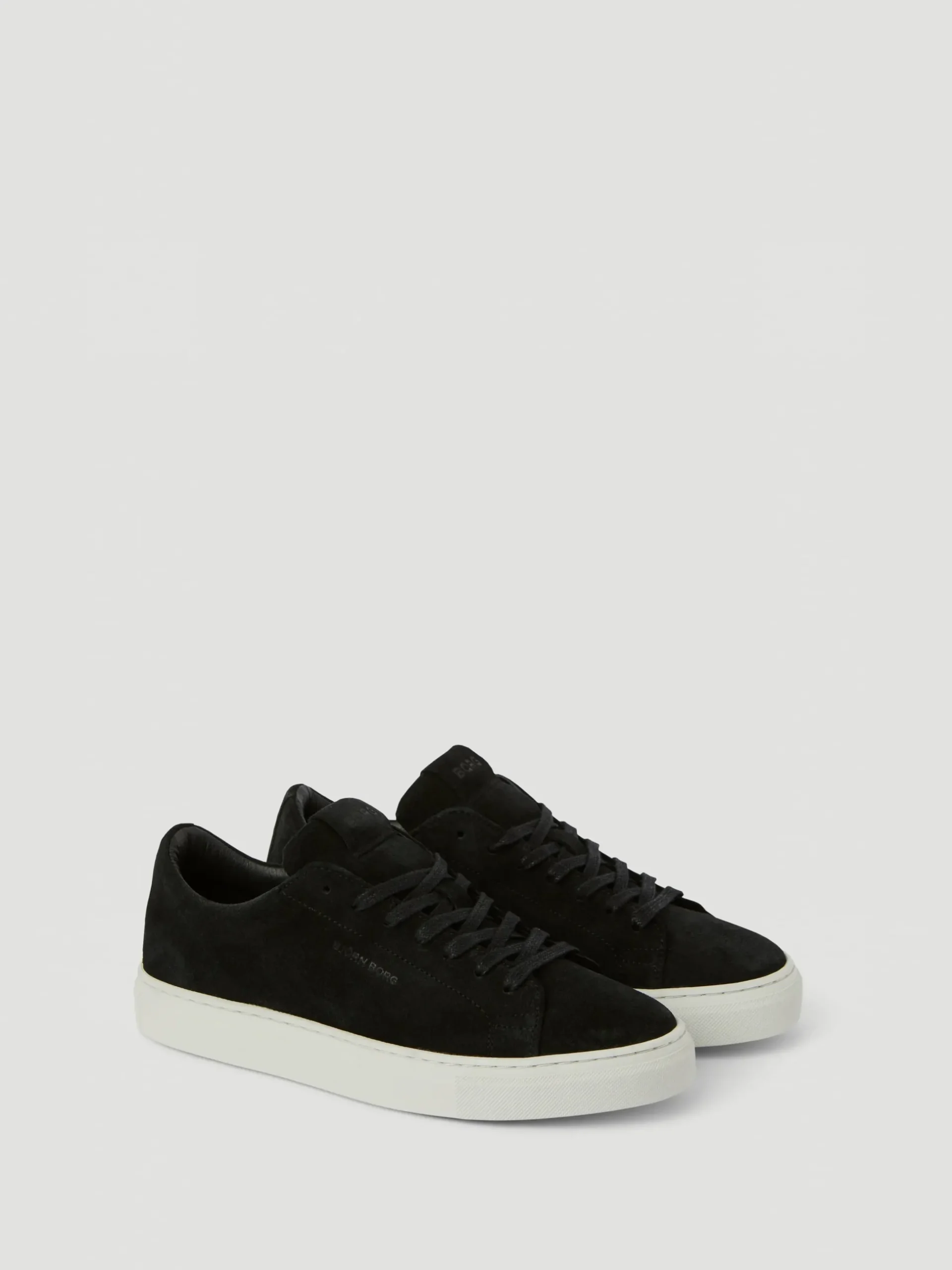 Men's Classic Suede Sneakers
