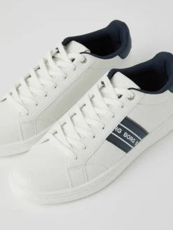 Men’s Sneakers T470