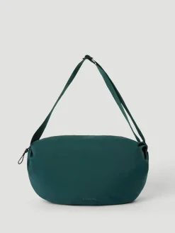 Studio Active Shoulder Bag 20L