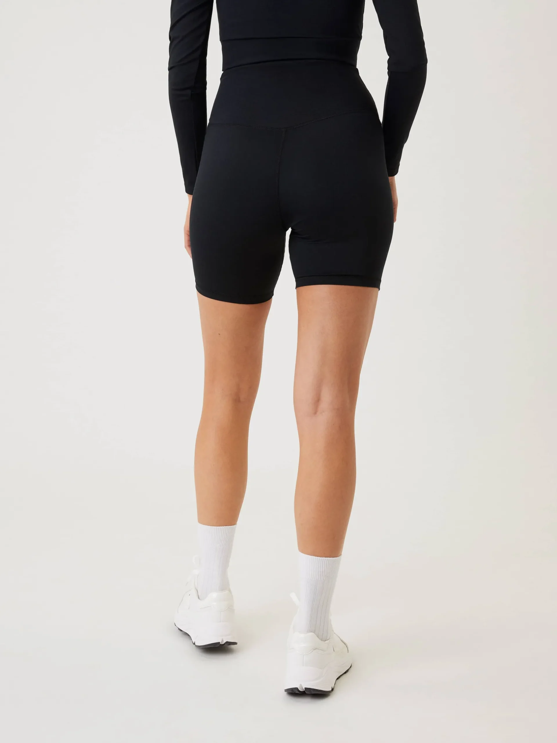 Studio Cross Shorts