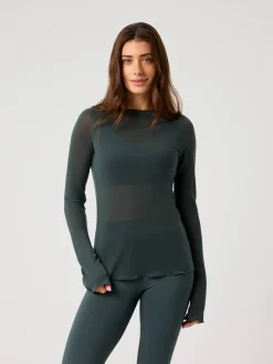 Studio Light Long Sleeve Top