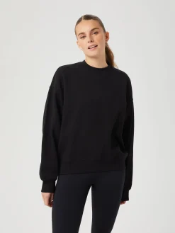 Studio Oversized Crew