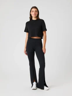 Studio Oversized Cropped T-Shirt
