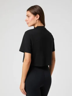 Studio Oversized Cropped T-Shirt