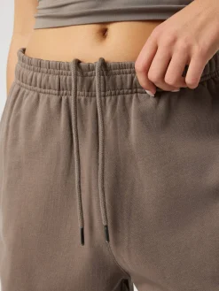 Studio Oversized Sweatpants