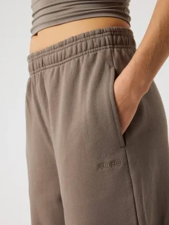 Studio Oversized Sweatpants