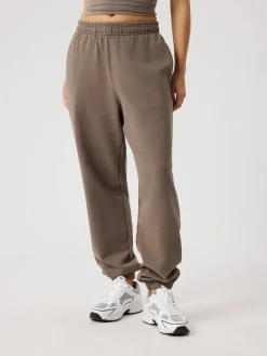 Studio Oversized Sweatpants