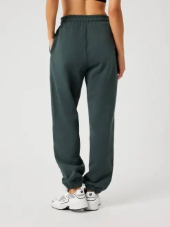 Studio Oversized Sweatpants