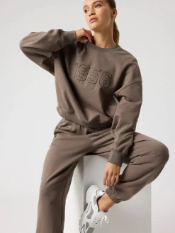 Studio Oversized Sweatshirt