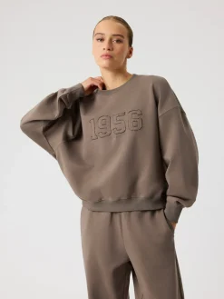 Studio Oversized Sweatshirt
