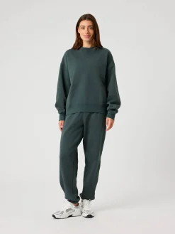 Studio Oversized Sweatshirt