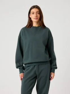 Studio Oversized Sweatshirt