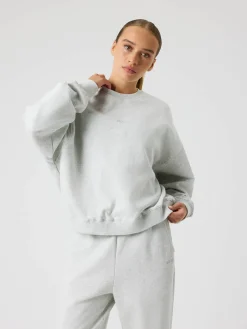 Studio Oversized Sweatshirt