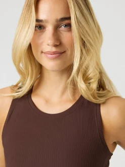 Studio Ribbed Cropped Tank Top