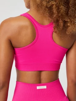Studio Seamless Low Sports Bra