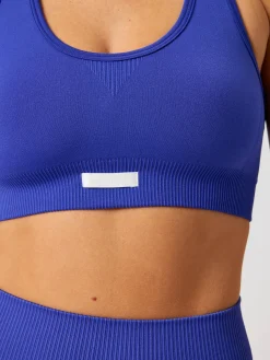 Studio Seamless Low Sports Bra