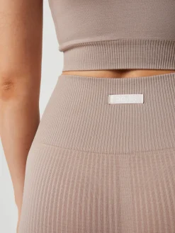 Studio Seamless Rib Shorts