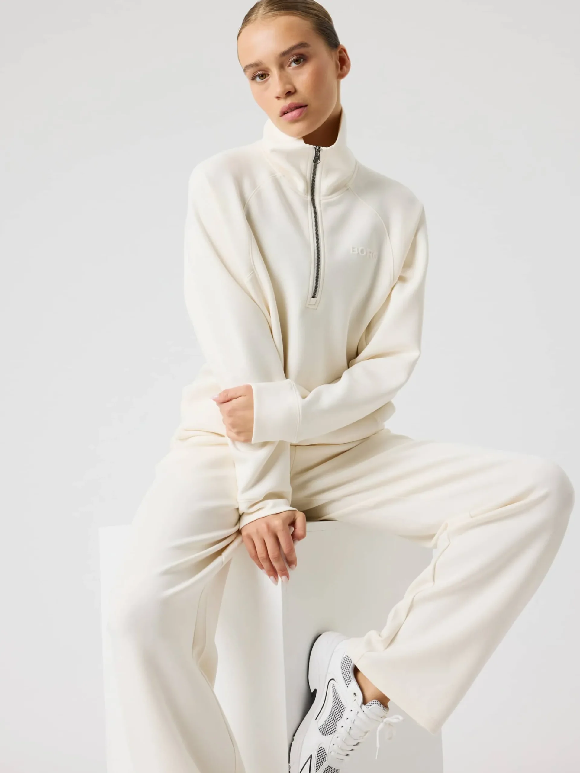 Studio Soft Halfzip Sweatshirt