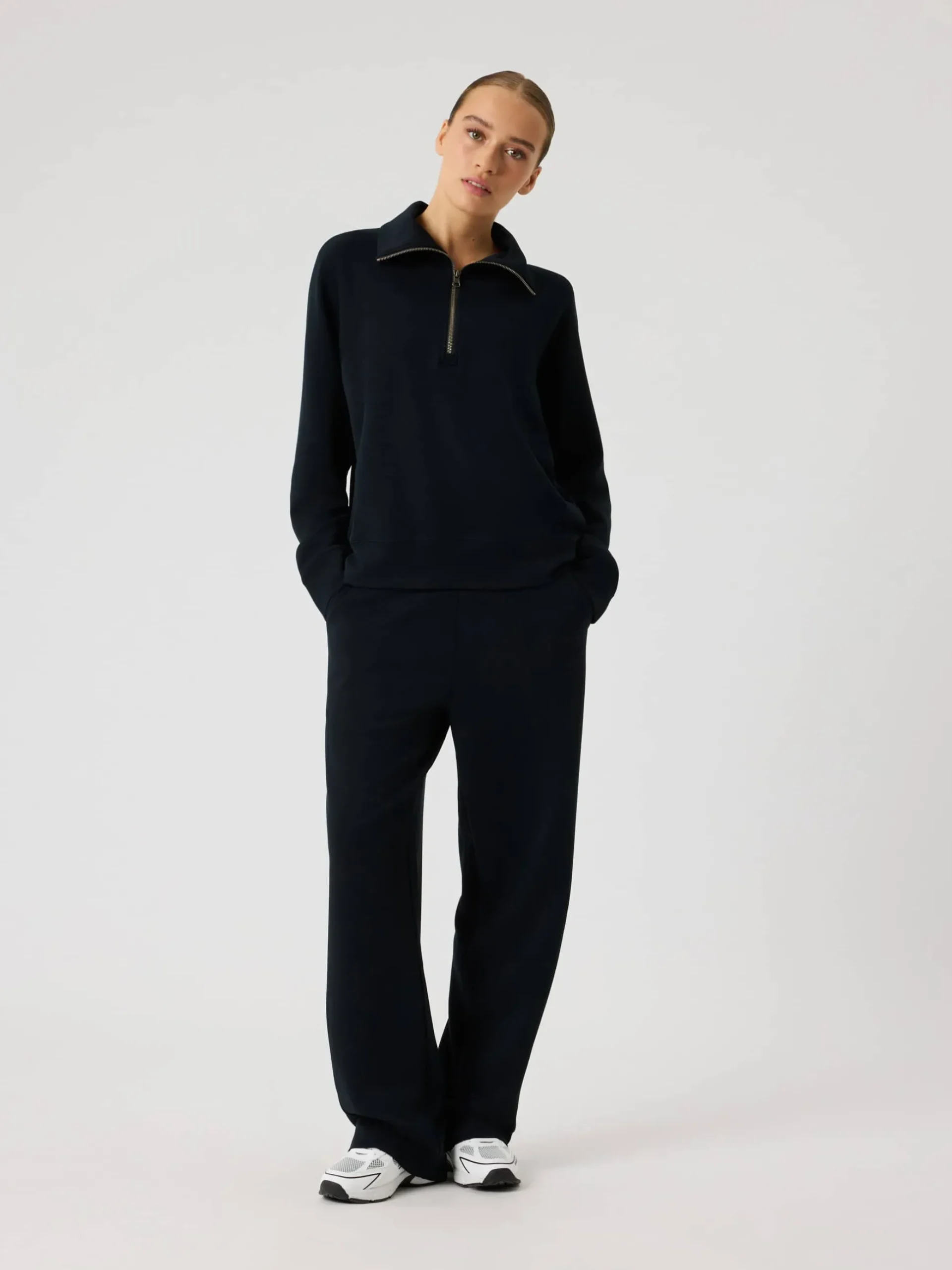 Studio Soft Halfzip Sweatshirt
