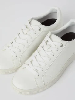 Unisex Deuce Sneakers
