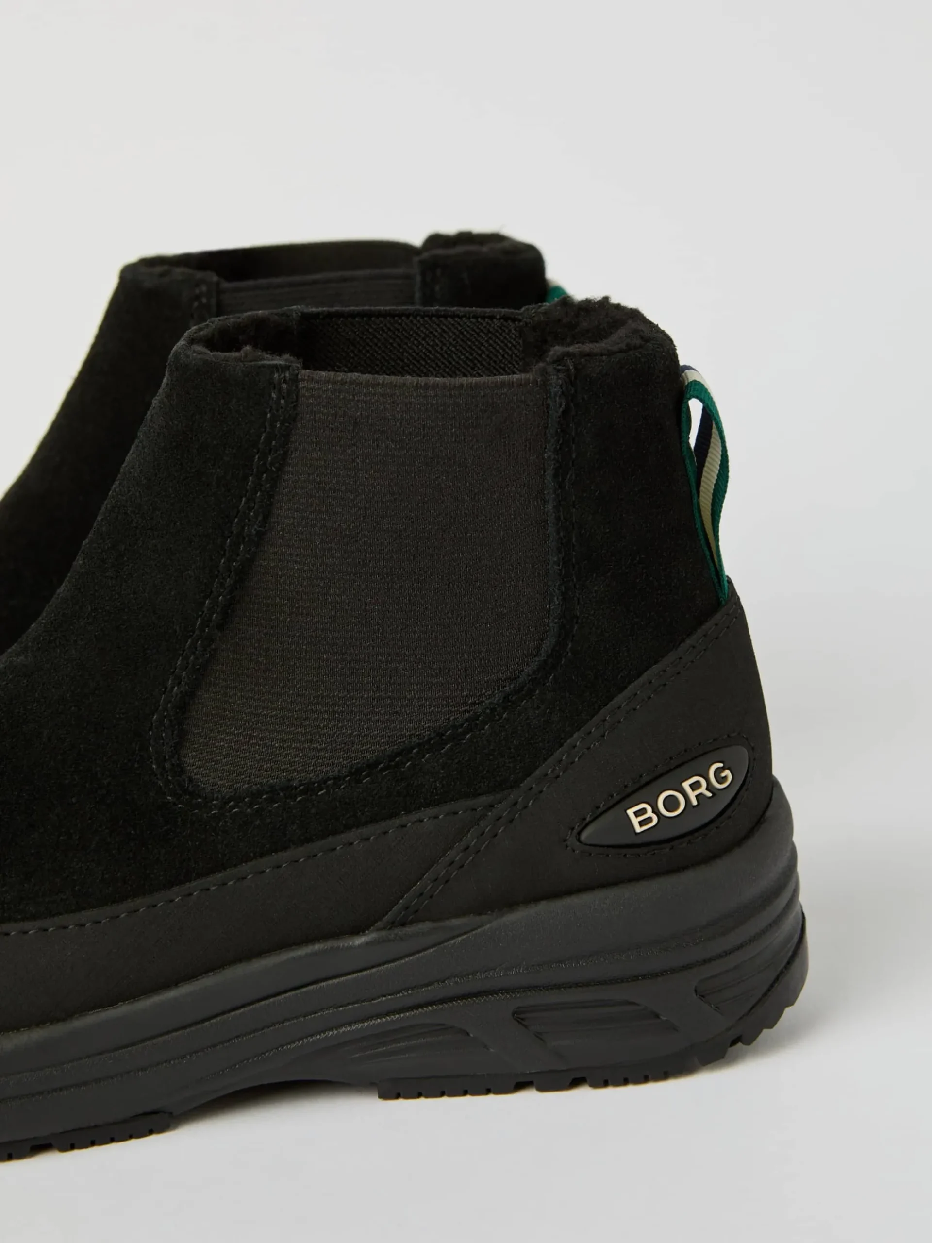 Women's Chelsea Tech Boots