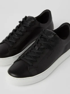 Women's Classic Leather Sneakers