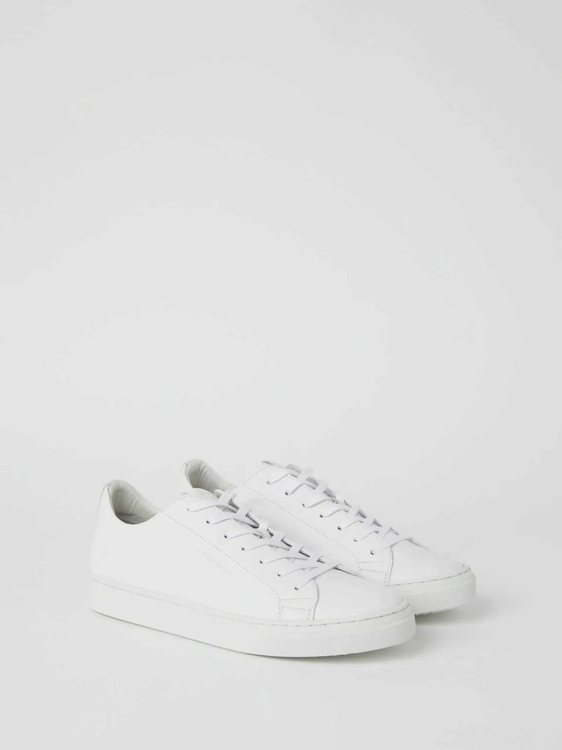 Women's Classic Leather Sneakers