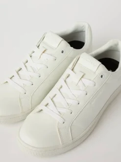 Women's Deuce Sneakers (T305)