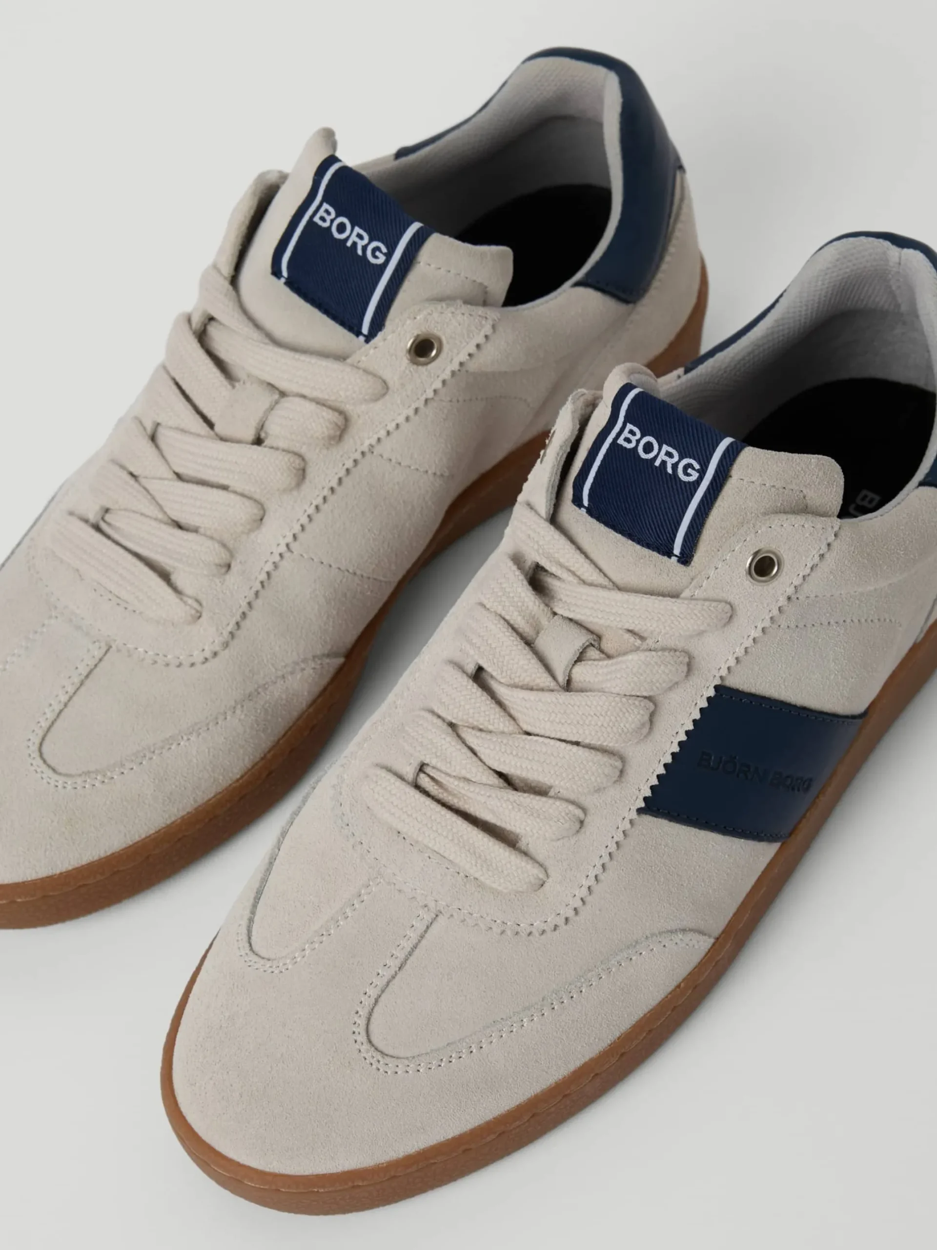 Women's Grace Leather 56 Sneakers