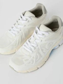 Women's Prime Tech Sneakers