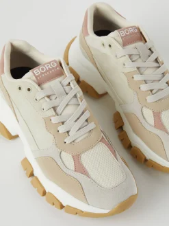 Women's Sneakers R2600