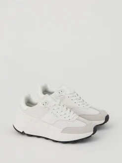 Women’s Sneakers R1300