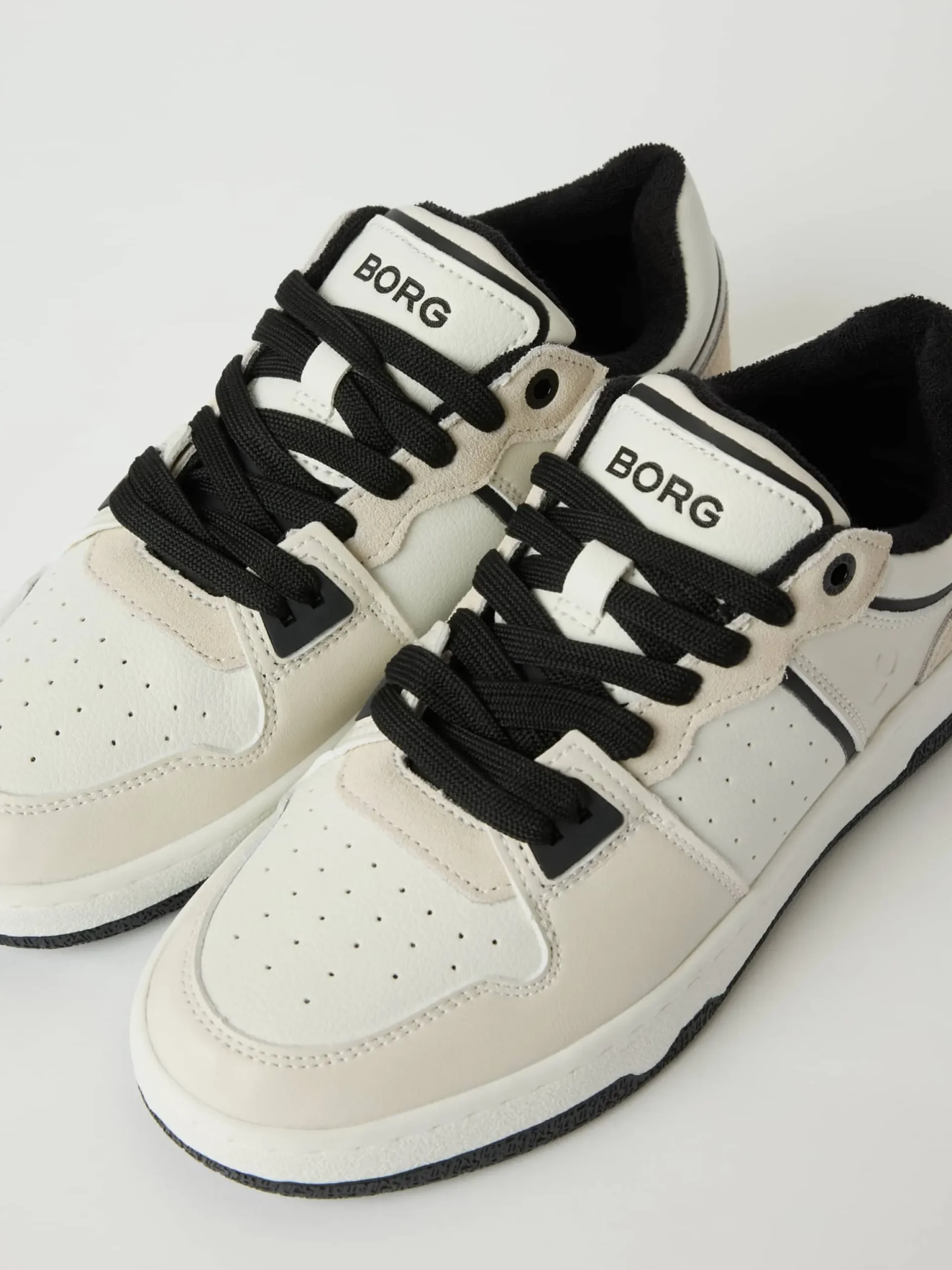 Womens Sneakers T3110