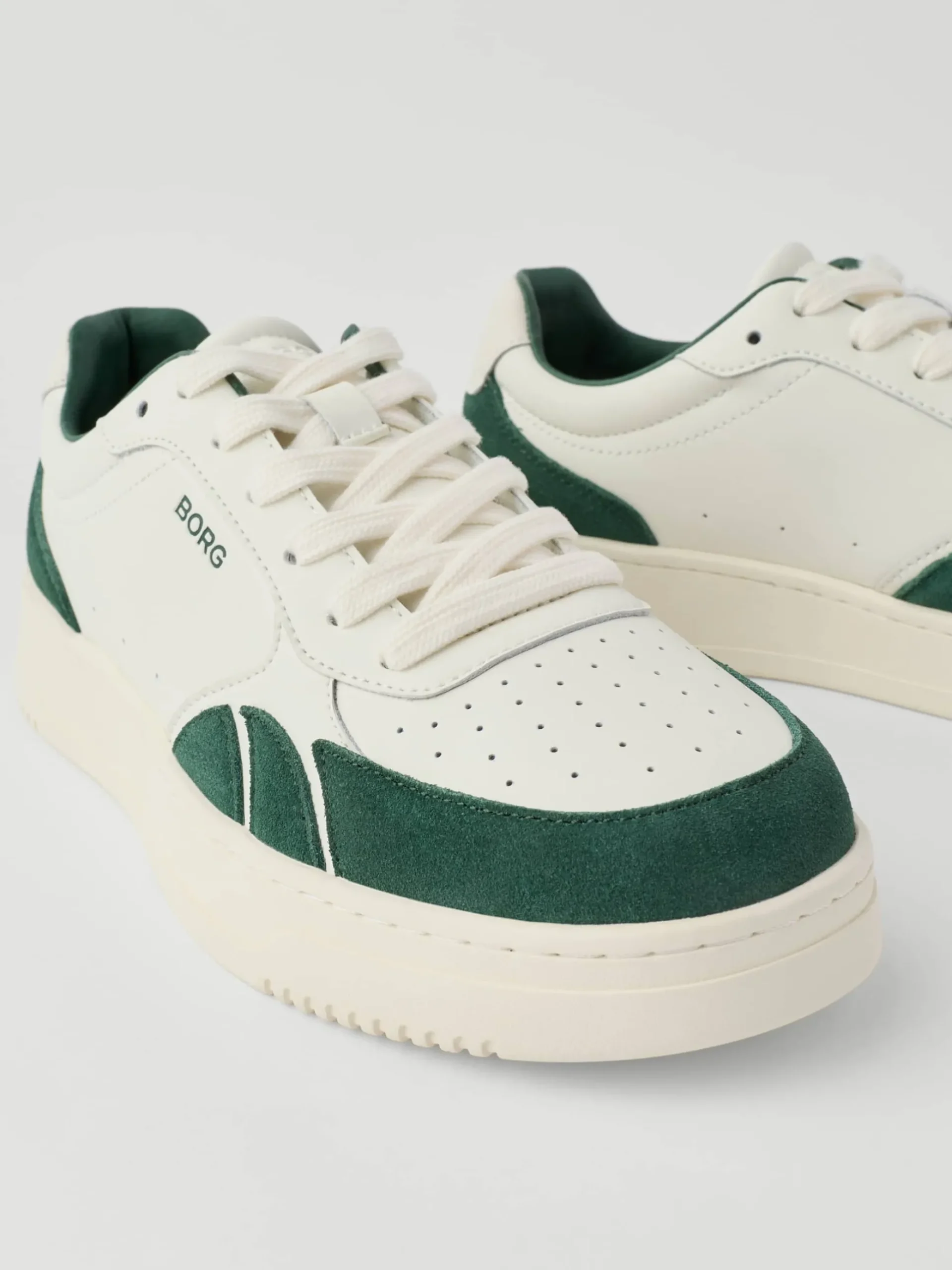 Women's Victory Leather Sneakers